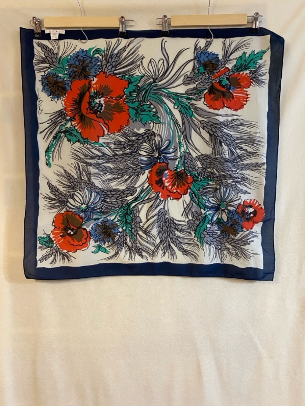 CAbi Carol Anderson 100% cotton scarf poppies #364 - Picture 2 of 9